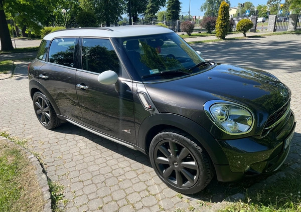 MINI Countryman cena 67650 przebieg: 126000, rok produkcji 2015 z Baranów Sandomierski małe 67